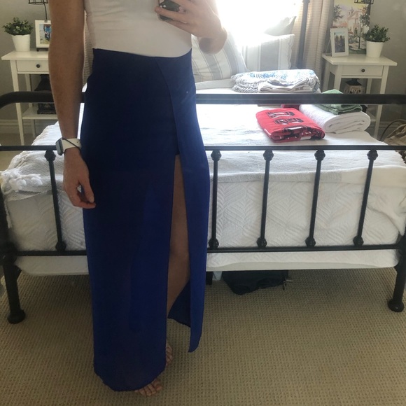 High waisted maxi skirt - Picture 2 of 6